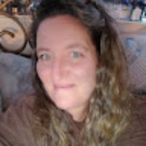 Meet your Posher, Leigh anne